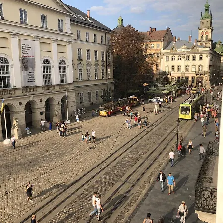 Loft Apartment Rynok Sqr 19 Apartman